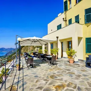 Luna Di Marzo Hotel Volastra